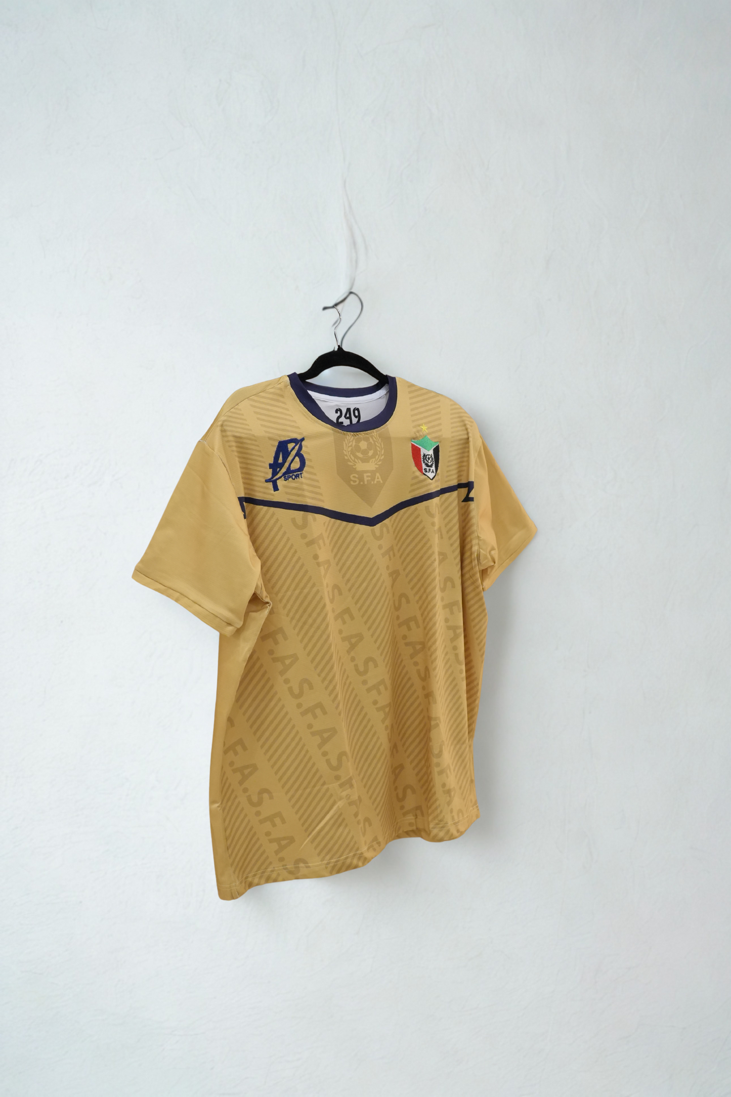 Gold Jersey – “The Glory”